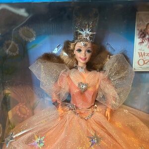 Glinda the good witch wizard of oz
